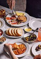 Shangri-La Vancouver