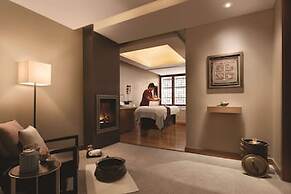 Shangri-La Vancouver