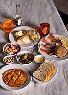 Shangri-La Vancouver