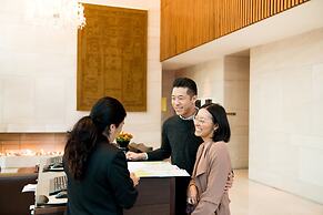 Shangri-La Vancouver