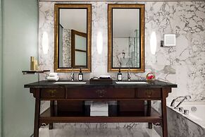 Shangri-La Vancouver