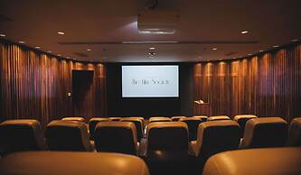 Shangri-La Vancouver