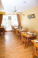 Groarty House & Manor B&B