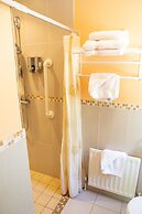 Groarty House & Manor B&B