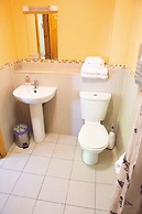 Groarty House & Manor B&B