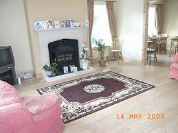 Groarty House & Manor B&B