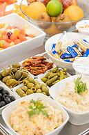 THE HOTEL FITZGERALD