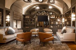 THE HOTEL FITZGERALD