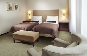 THE HOTEL FITZGERALD