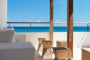 Récif Attitude - Adults Only