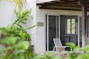 Récif Attitude - Adults Only