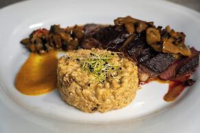 Cit'Hotel Restaurant Bowling de Millau