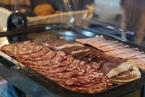 Cit'Hotel Restaurant Bowling de Millau