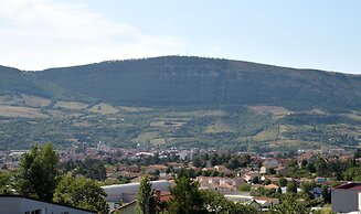 Cit'Hotel Restaurant Bowling de Millau