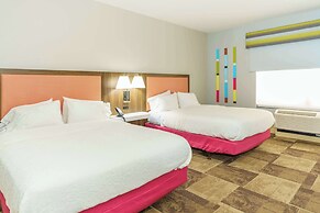 Hampton Inn Garden City