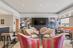 Holiday Inn Baton Rouge College Drive I-10 by IHG