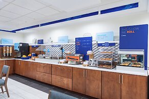 Holiday Inn Express Hotel & Suites Memphis/Germantown by IHG