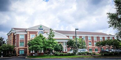 Holiday Inn Express Hotel & Suites Memphis/Germantown by IHG
