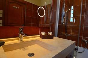 Hotel Manoir de Mathan