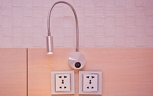 Yomi Hotel - MRT Shuanglian Station