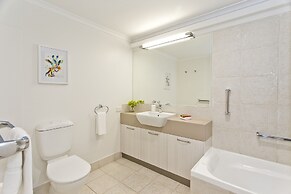 Offshore Noosa Resort