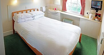 The Raven Hotel - Inn