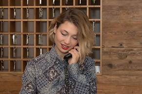 Downtown Vi Vadi Hotel