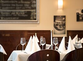 Downtown Vi Vadi Hotel