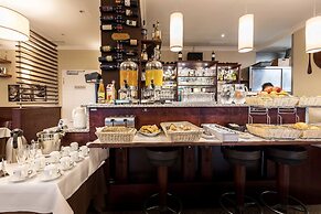 Downtown Vi Vadi Hotel