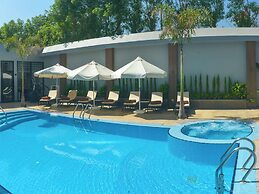 Novotel Cairo El Borg