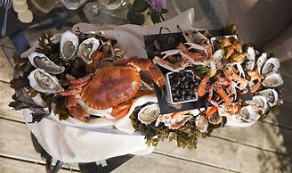 Hôtel Restaurant & SPA Plaisir