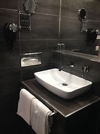 Hôtel Restaurant & SPA Plaisir