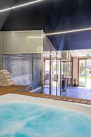 Hôtel Restaurant & SPA Plaisir