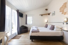 Hôtel Restaurant & SPA Plaisir