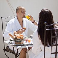 Hôtel Restaurant & SPA Plaisir