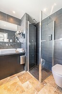 Hôtel Restaurant & SPA Plaisir