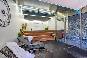 Hôtel Restaurant & SPA Plaisir