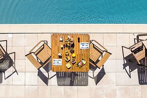 Hôtel Restaurant & SPA Plaisir