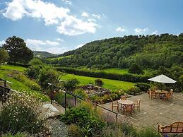 Eastwrey Barton Country House