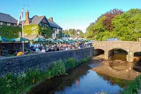 Exmoor White Horse Inn