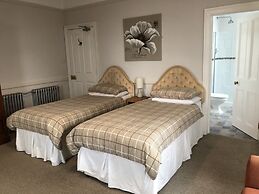 Highland Moors Guest House & Conference Centre