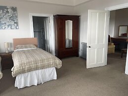 Highland Moors Guest House