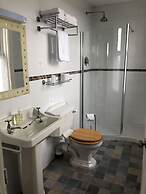 Highland Moors Guest House