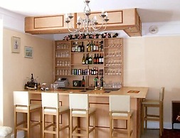 Lyme Bay House