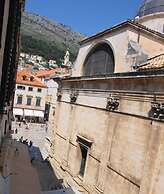 MirÓ Studio Apartments