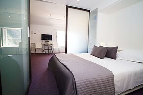 MirÓ Studio Apartments