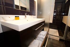 MirÓ Studio Apartments