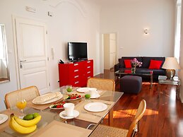 MirÓ Studio Apartments