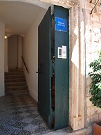 MirÓ Studio Apartments