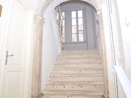 MirÓ Studio Apartments